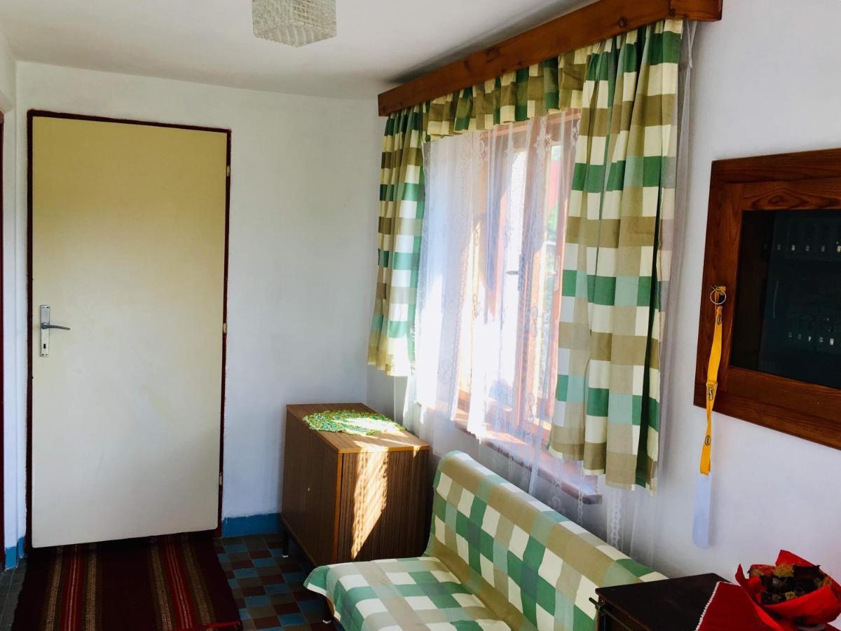 Rodinny Retro Domcek Dolny Kubin Buitenkant foto